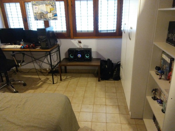 VENTA CASA 3 AMBIENTES.PARQUE, GARAGE.