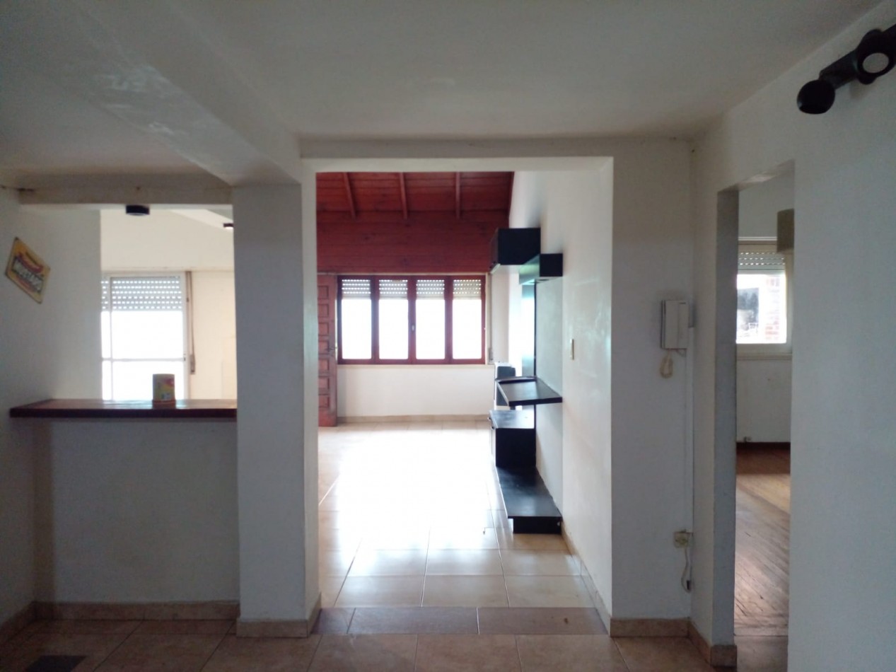PH 3 AMBIENTES CON DEPENDENCIA